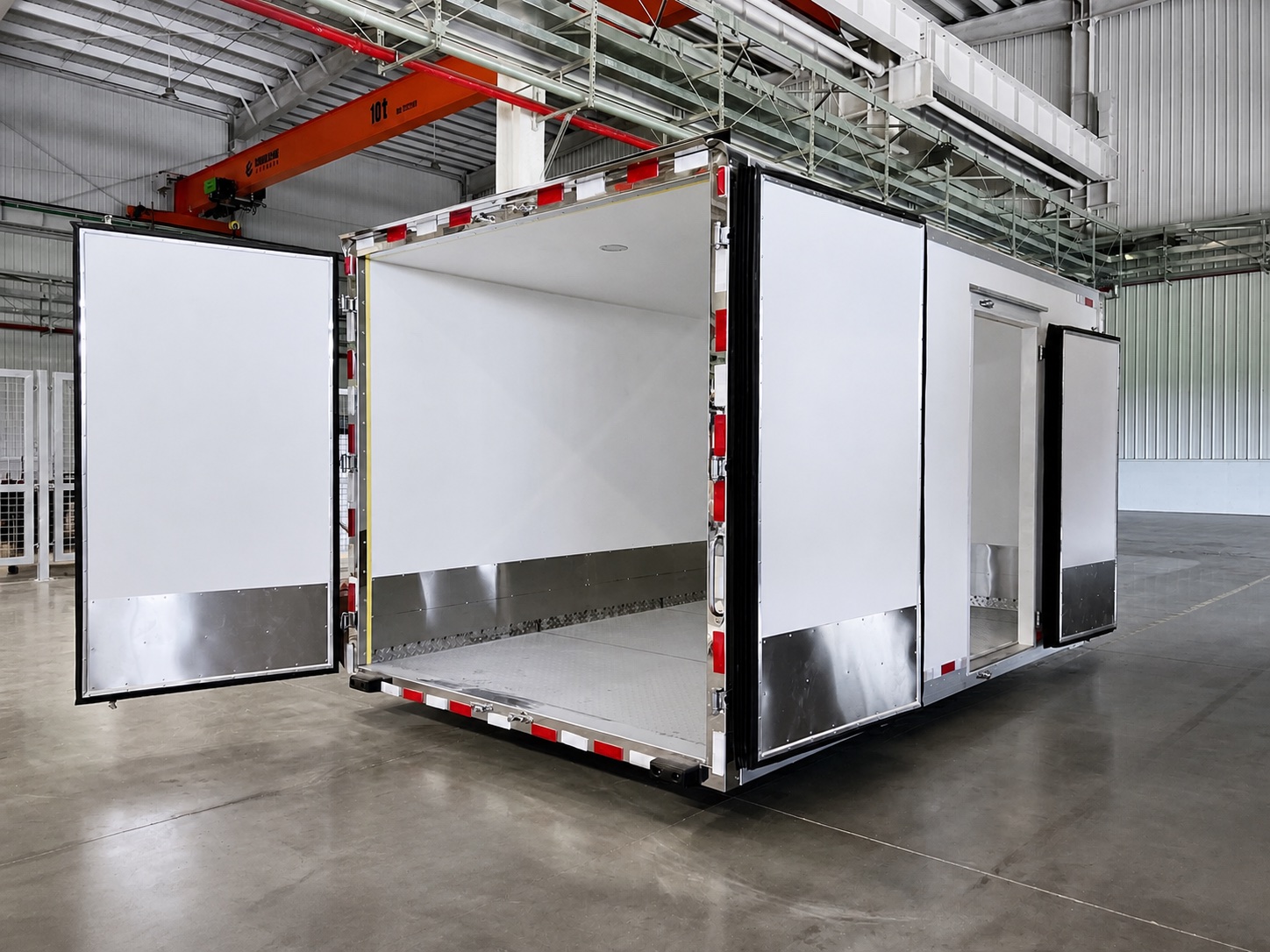 Reefer box finishing